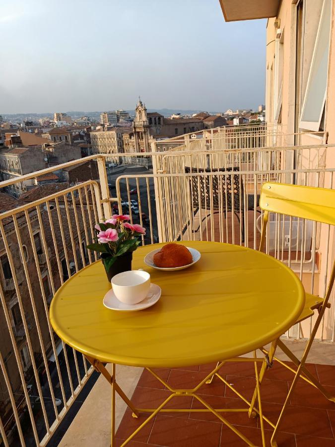 Etna City Home Accogliente Nel Cuore Di Catania Exterior photo